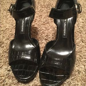 English laundry black heels